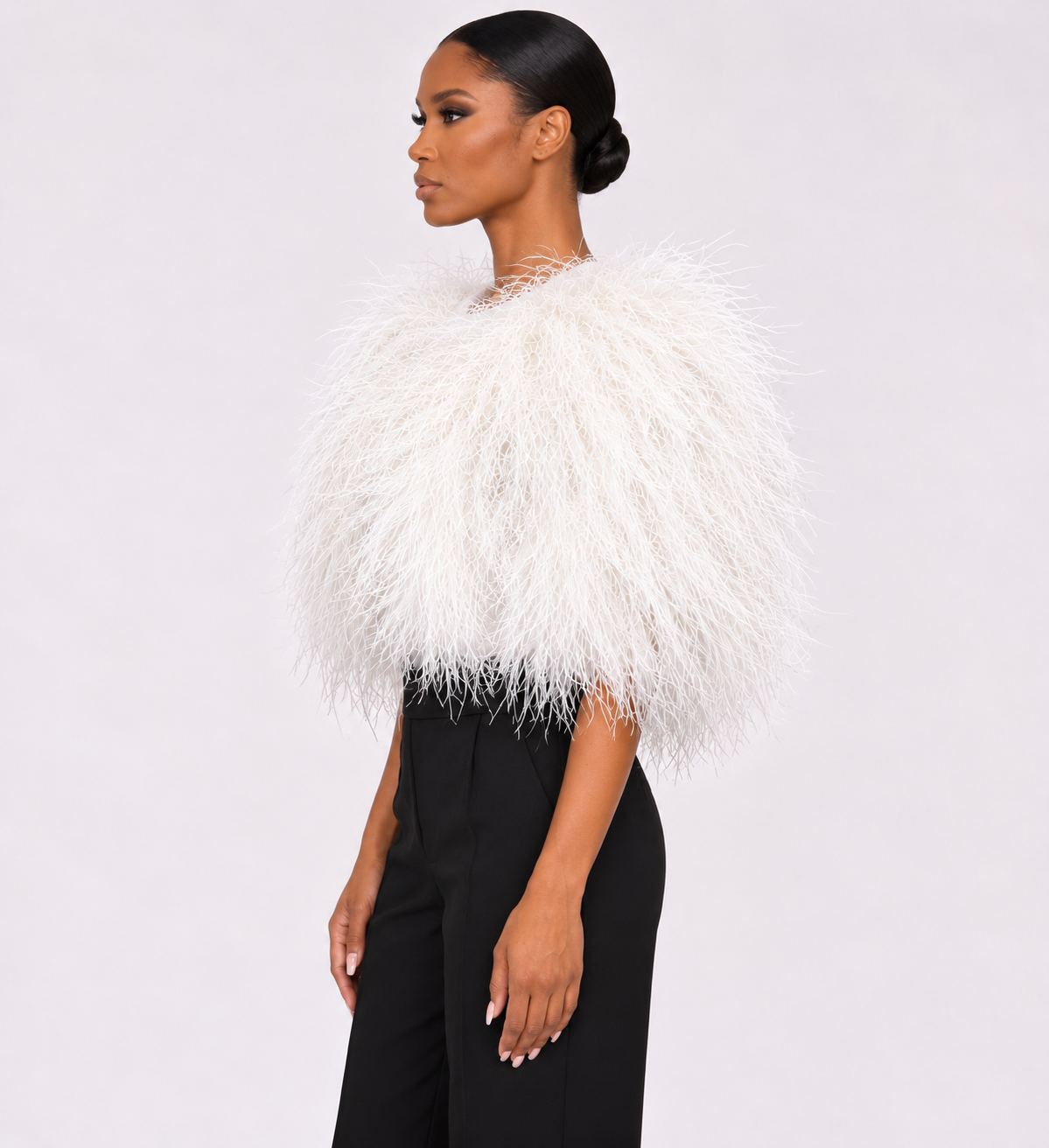 Plume Blanc Cape