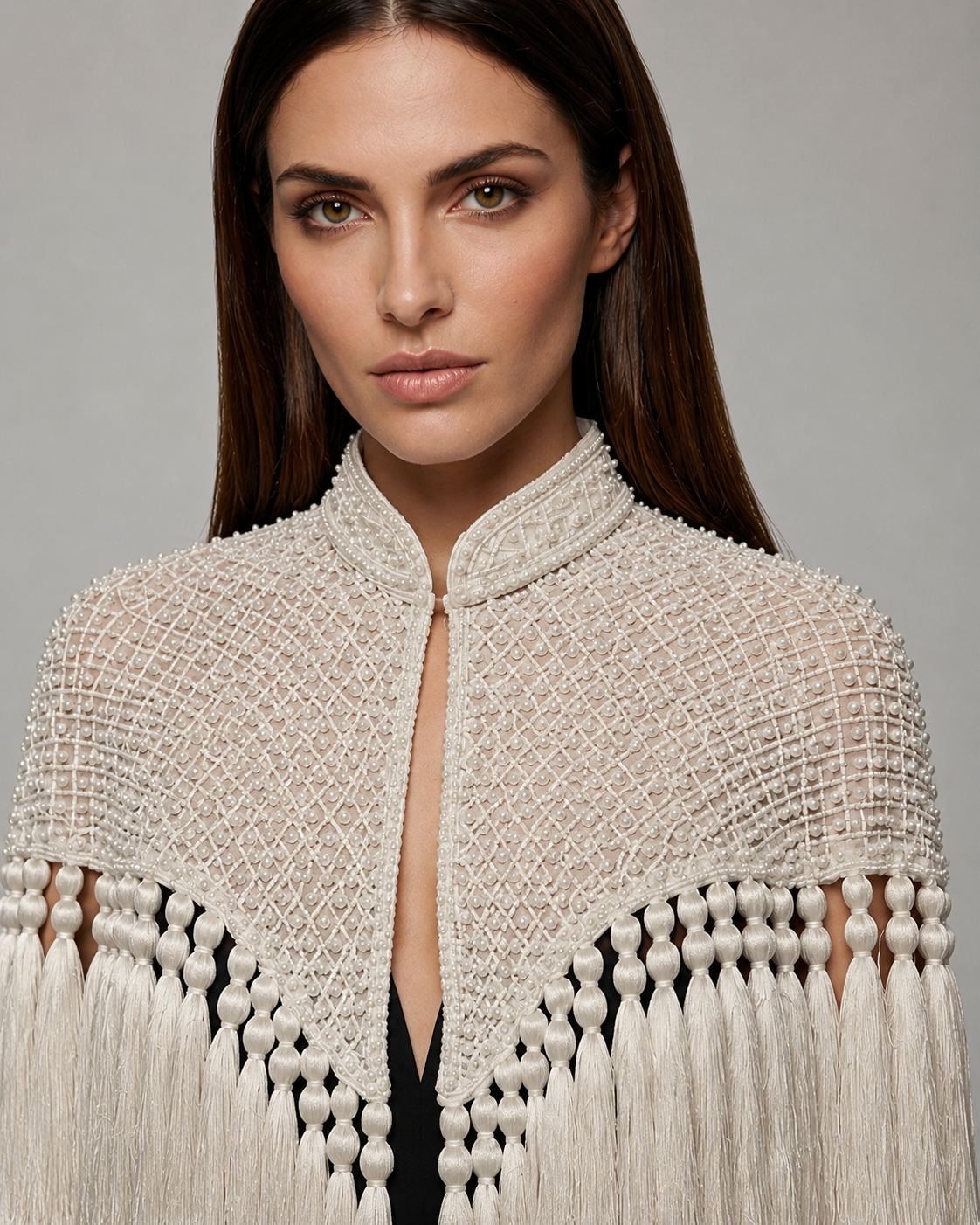 Blanc Tassel Cape