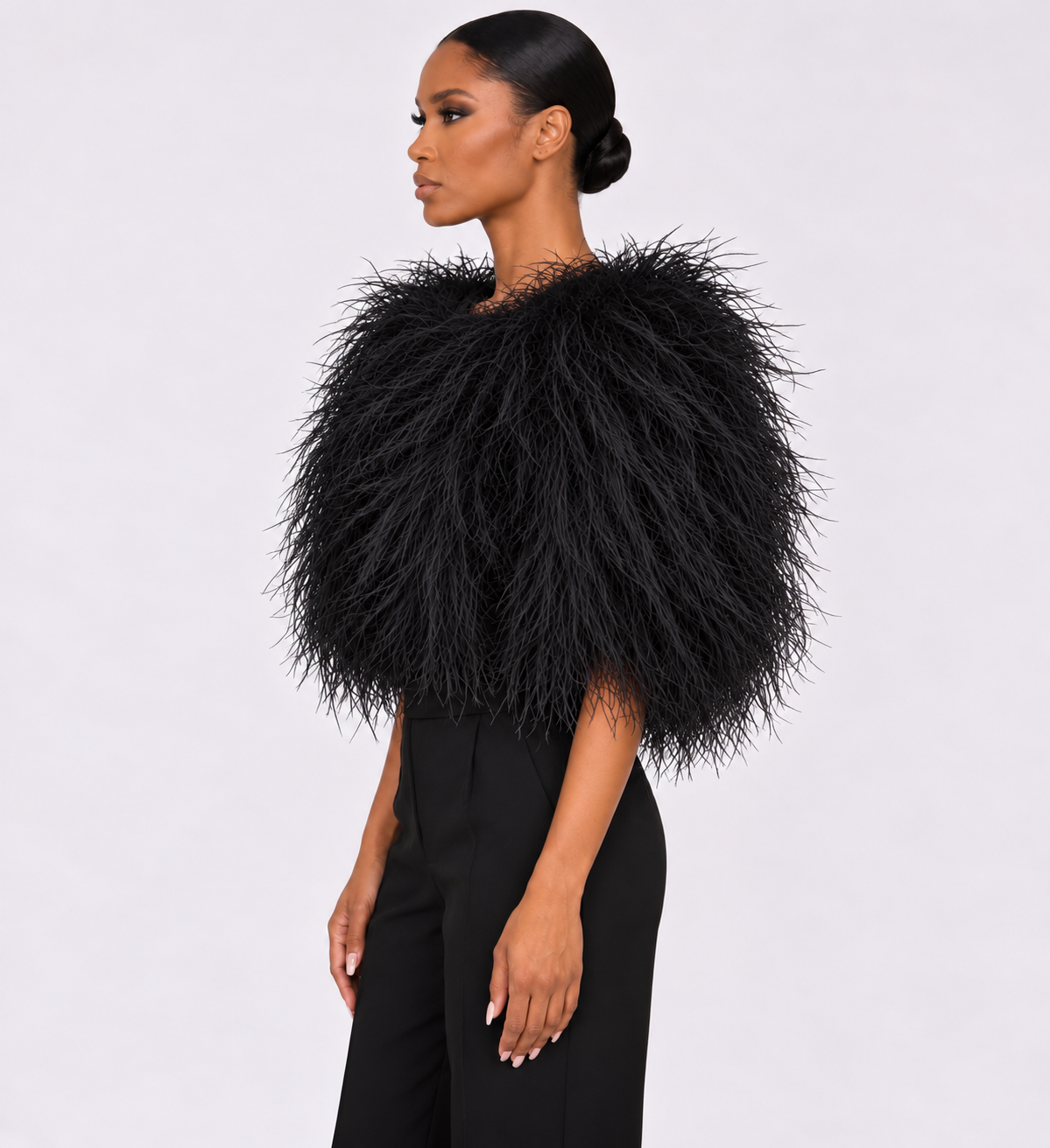 Plume Noir Cape